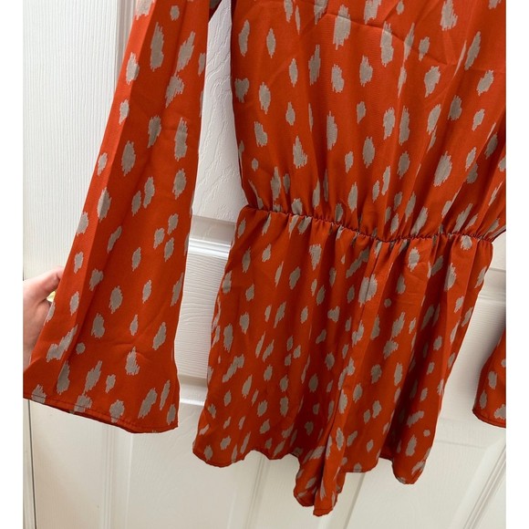Women’s Boutique Bell Long Sleeve Romper Tie Back Detail Orange Rust Pattern - Picture 5 of 12